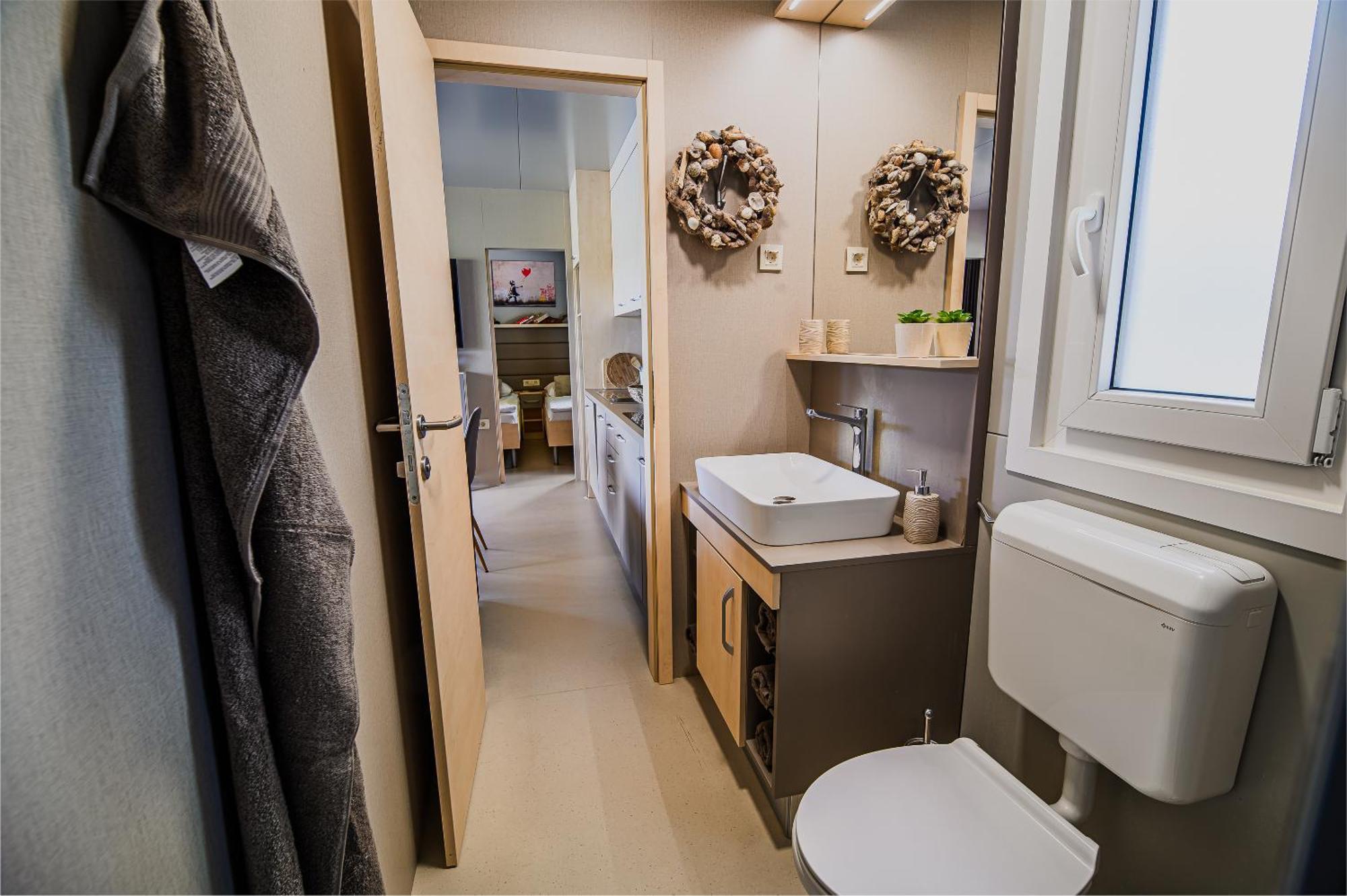 Deluxe Lake View Mobile Homes With Thermal Riviera Tickets Catez ob Savi Luaran gambar
